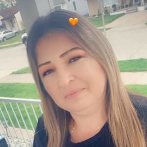 Meet your Posher, Lorena